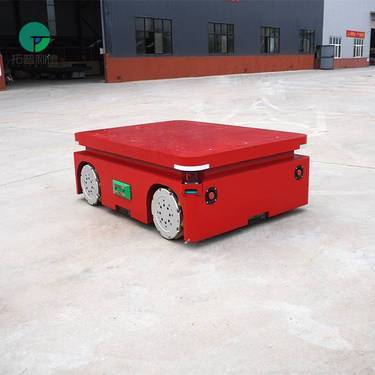 AGV小车价格解析 无人搬运车成本构成与市场概览